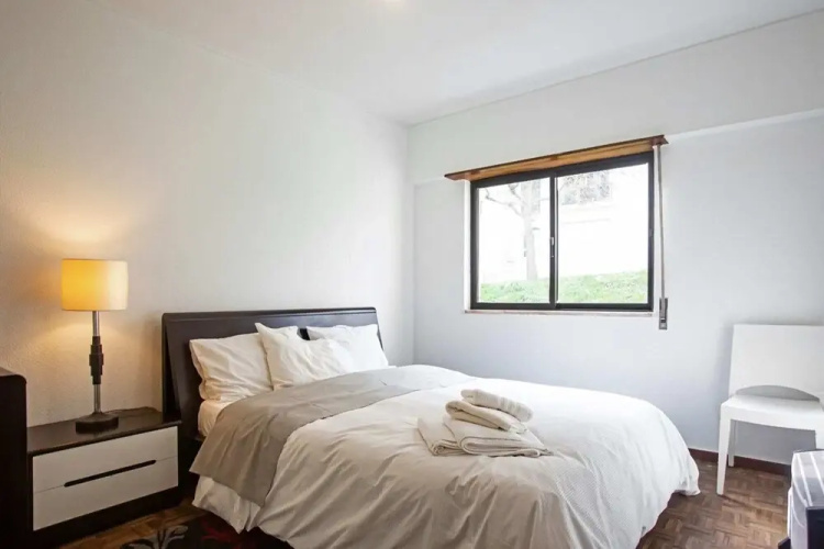 Charming 2 Bedroom Apartment in Lisbon