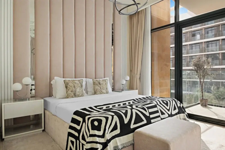 1BR Azizi Riviera B7 Pool View