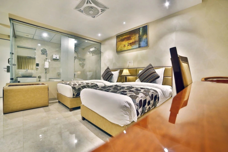Hotel King's Heritage by OYO Rooms