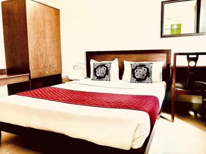 Deluxe Suite