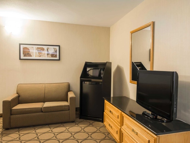 Comfort Inn Airport East photo 22