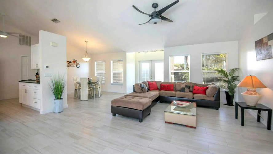 !NEW! Villa Happiness