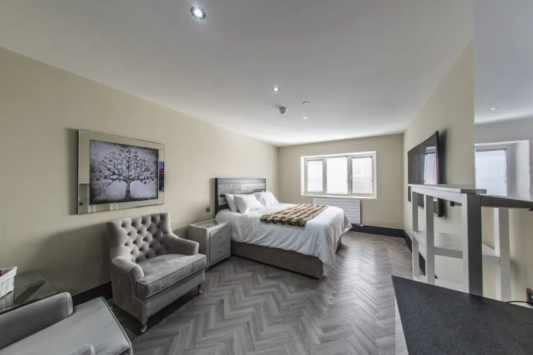 Hotel 21