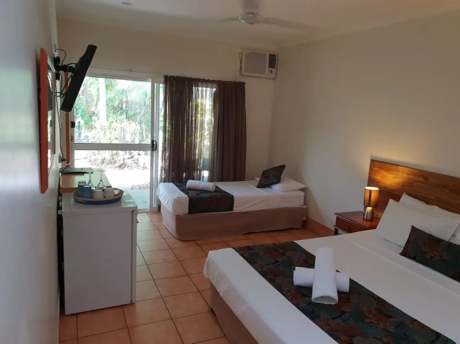 Comfort Twin room with view