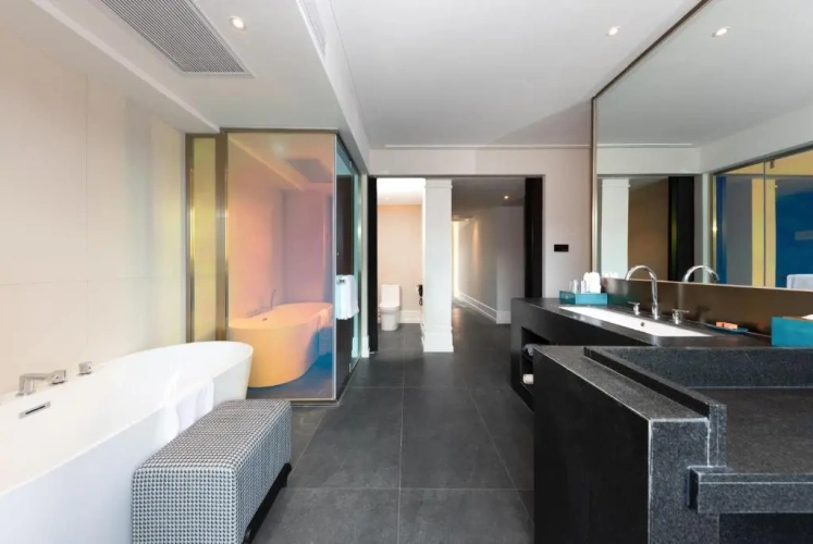 Deluxe Double Suite