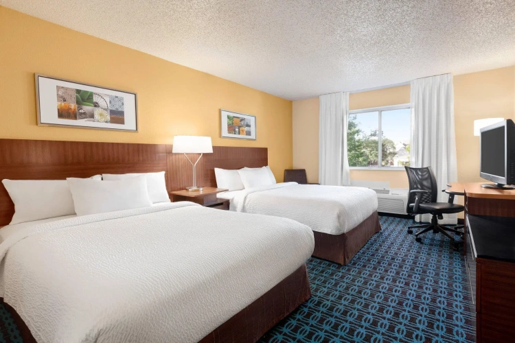 Standard Quadruple room