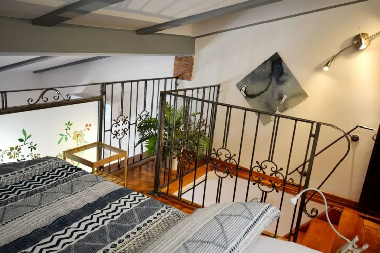 Guelfa loft