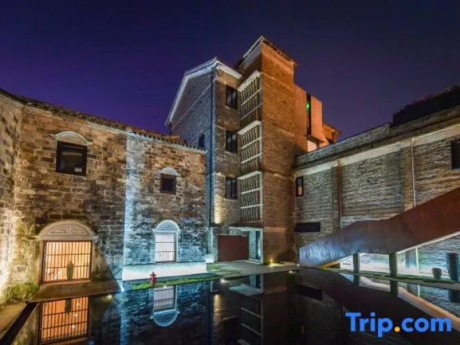 Yufengli Hotel