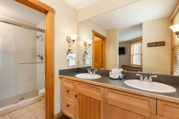 Buffalo Lodge #8344 - 3 Br Condo