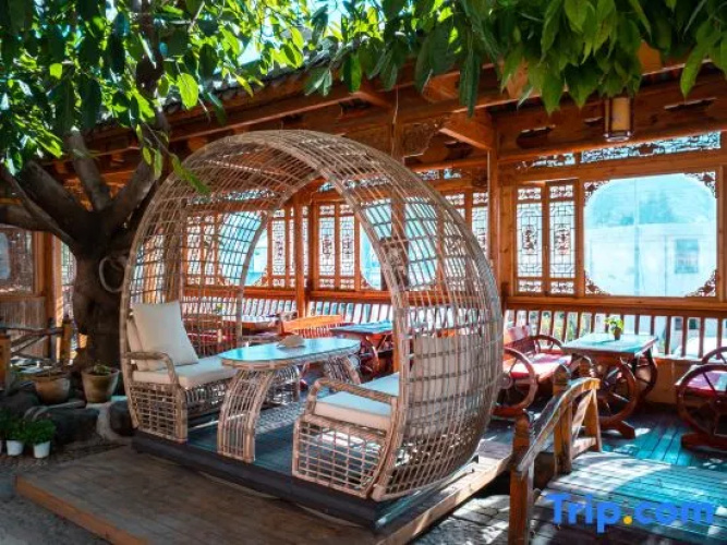 Jizushan Funinglou Boutique Inn