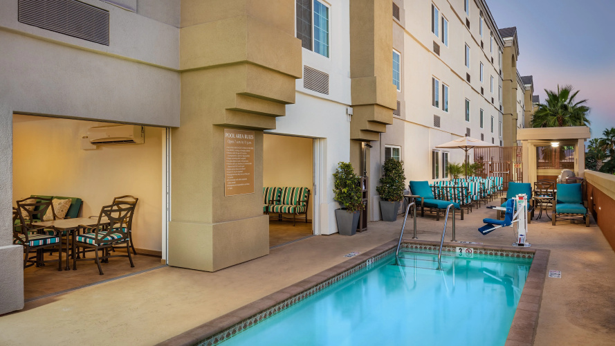 Candlewood Suites Anaheim - Resort Area photo 18