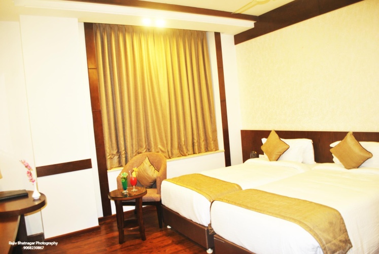 Deluxe Twin room