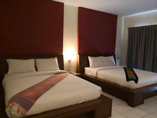 Baan Worachan Hotel
