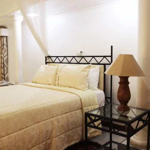 Deluxe Suite with balcony