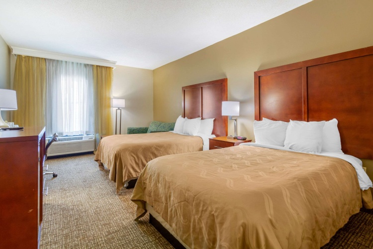 Standard Quadruple room