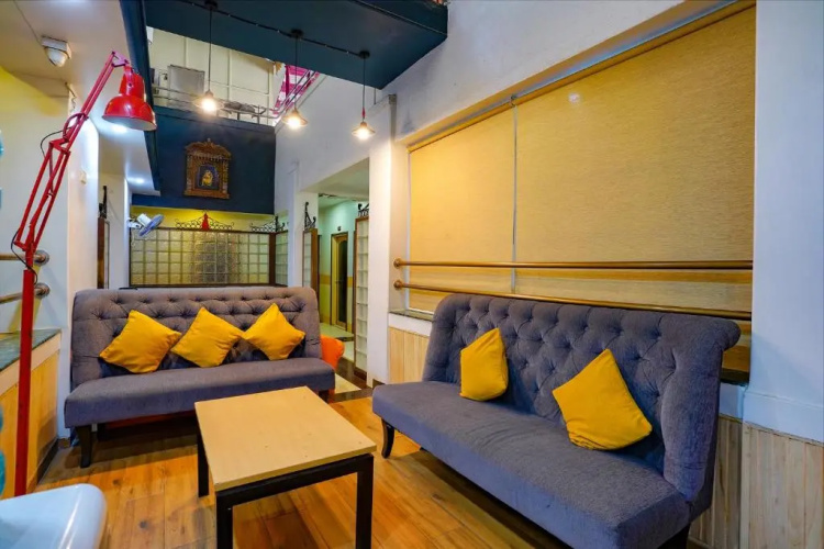 FabHotel Manas Residency