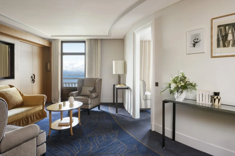 Presidential Suite