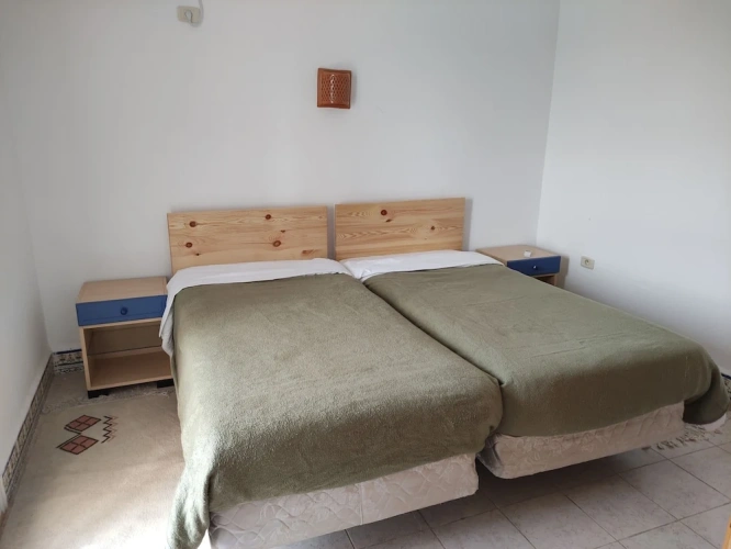 Economy room