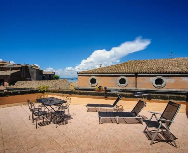 Standard Double room with view