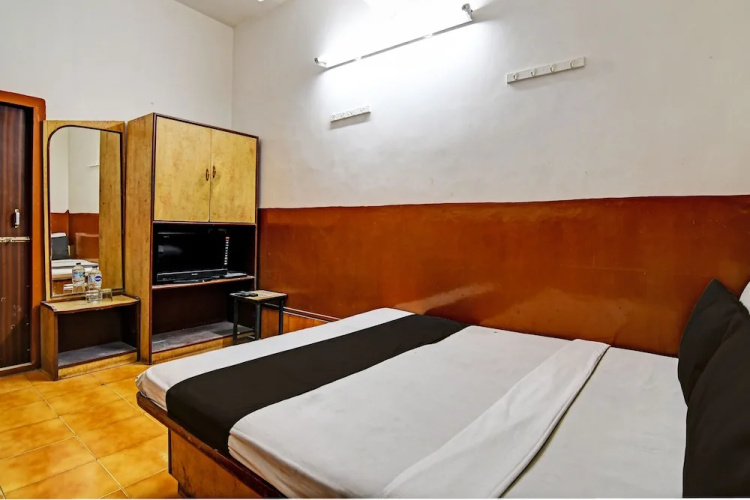 Hotel Dinar