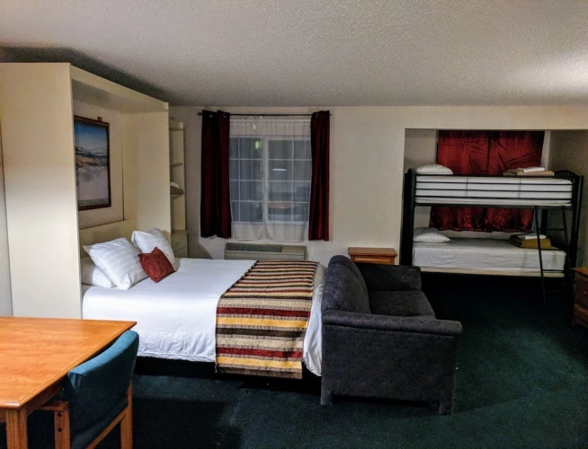 Economy Family Suite