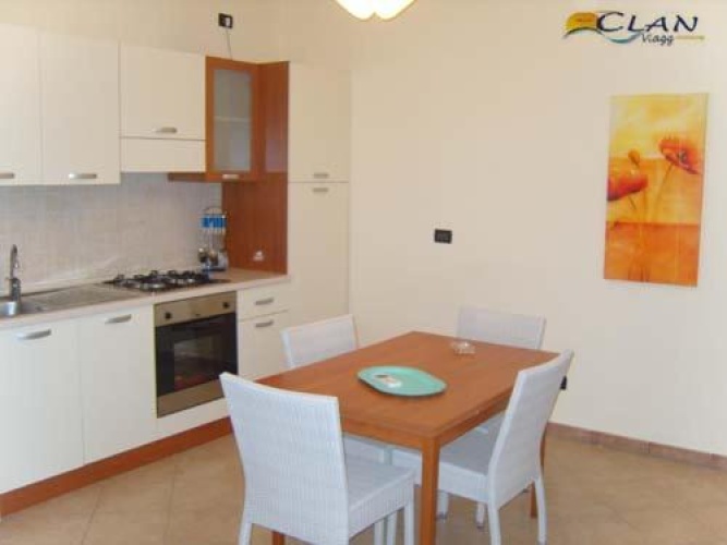 3 Bedrooms Apartment
