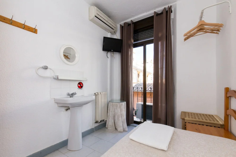Hostal Mesones