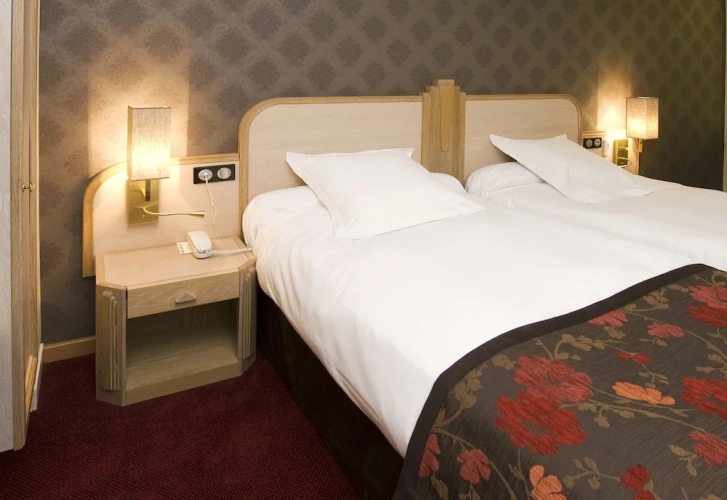 Superior Twin room with balcony