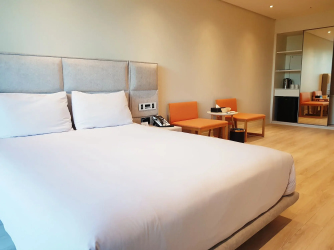 Hotel & Pool Villa Attirance
