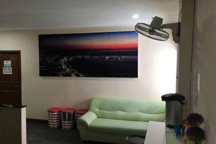Galaxy Suites Pattaya Hotel