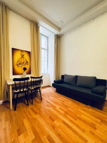 Central 1BR Apartment Near Augarten