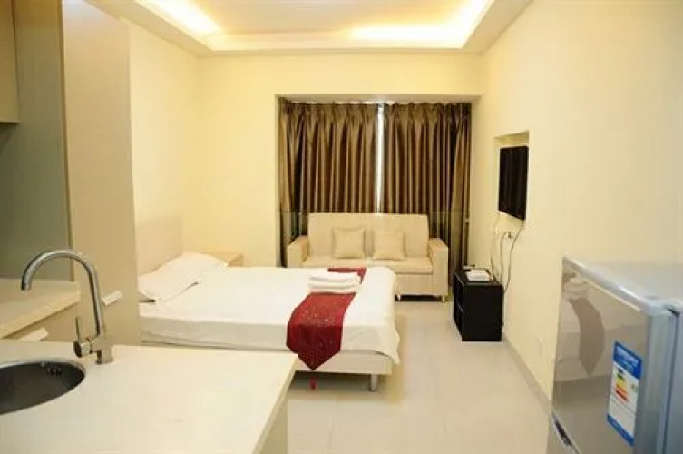 Shenzhen She & He Apartment