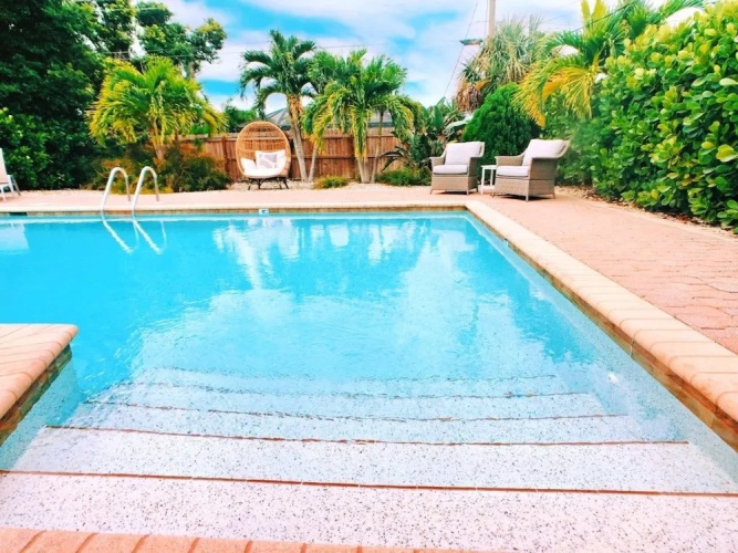 Serenity By The Shore - 3 Br Home