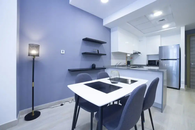 Sophisticated Modern 1 BR on Blooms A JVC
