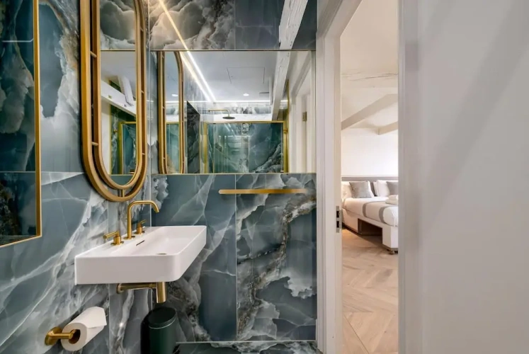 Executive Apartment