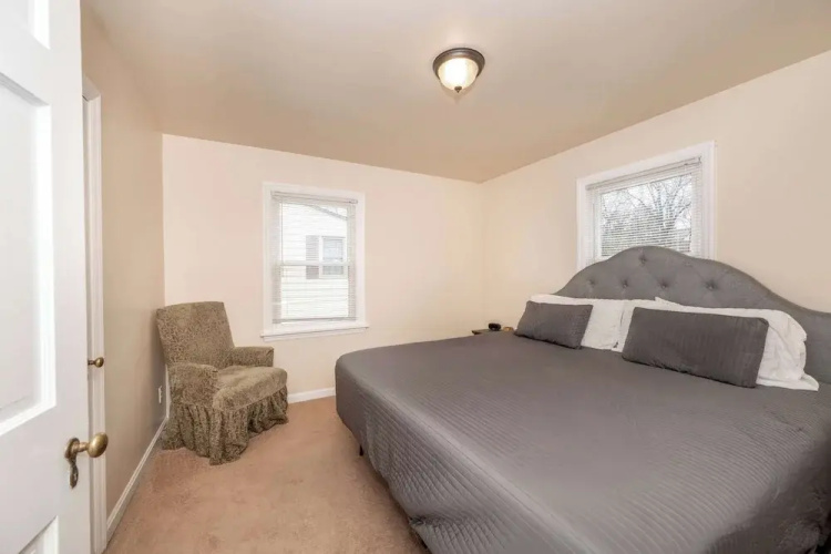 Kenwood Keys Suites for 12!