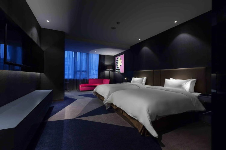 Gallery F Hotel