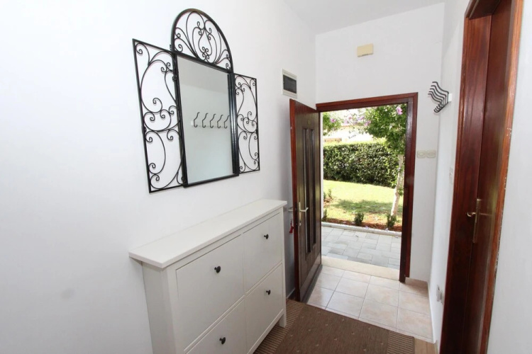 Apartments Mirela