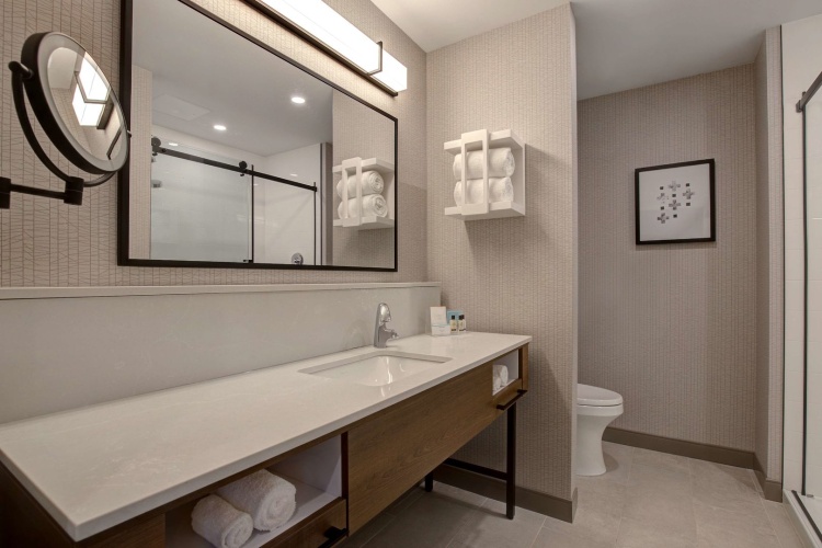 Hampton Inn by Hilton Montreal Downtown, QC photo 12
