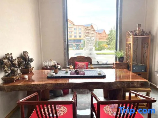 Changbaishan Longxing Hotel