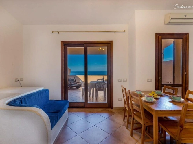 2 Bedrooms Villa