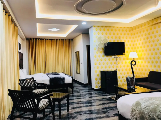 Grand Taj Hotel