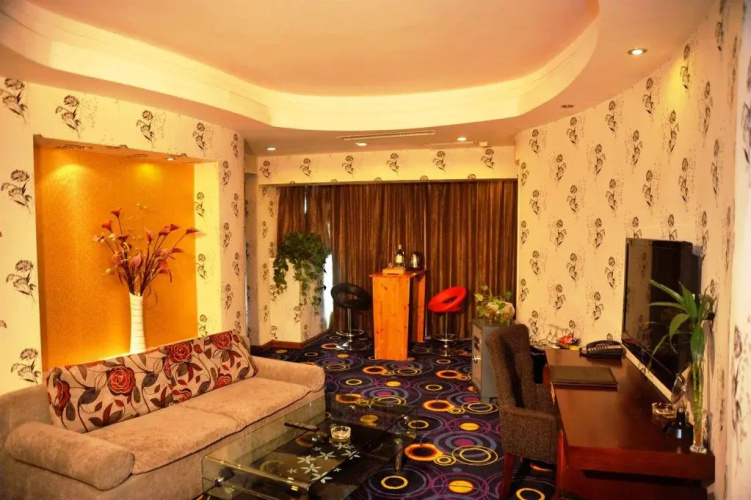 Ruifeng Yueke Hotel - Xian