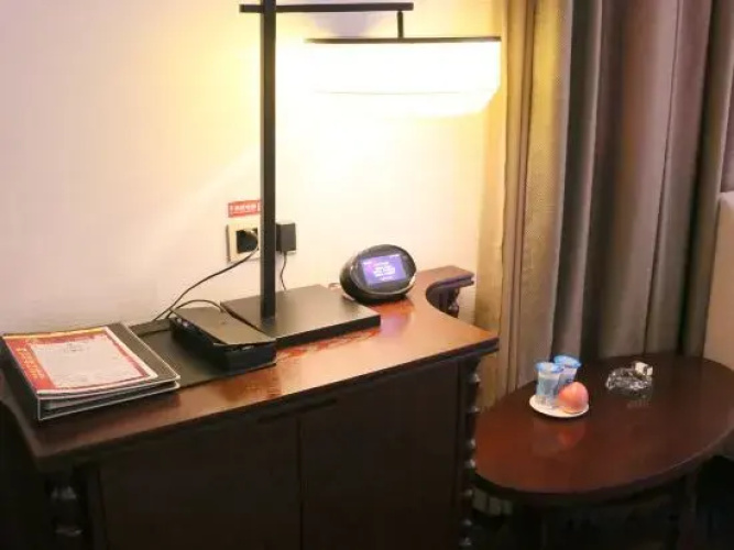 Hailong Hotel