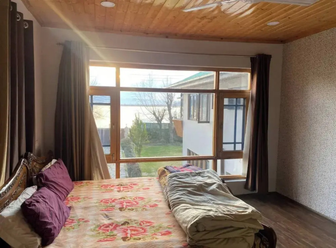 Room-sunset View Over Dal Lake 4