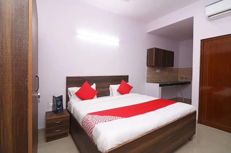 VS Stays by OYO Rooms