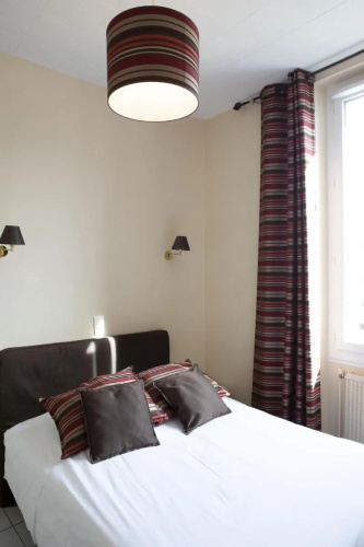 L'Aptois Hotel