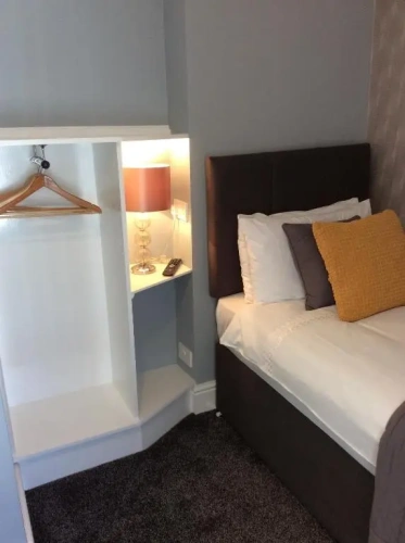 Standard Single room