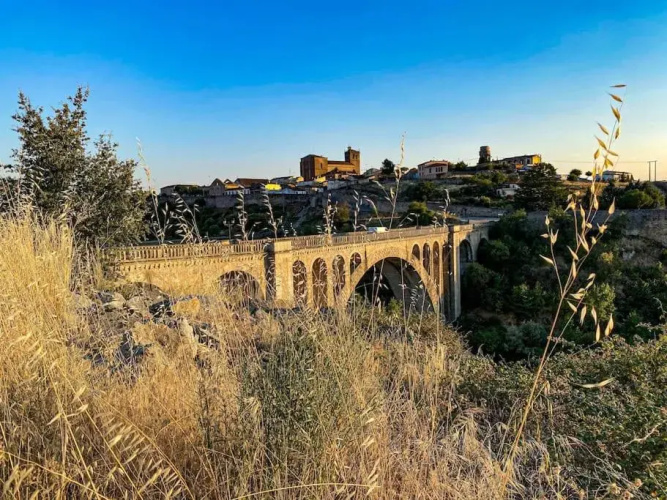 -. Villa Nena .-