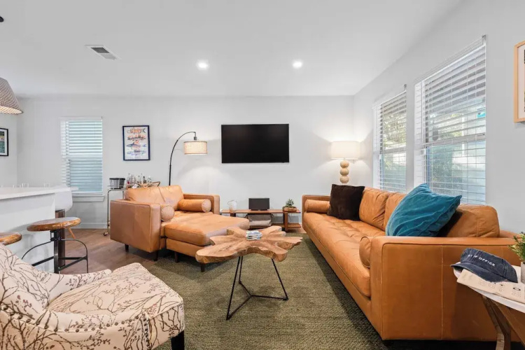 Casa Que Canta by Avantstay Private Pool, Firepit & Walkable East Austin Gem